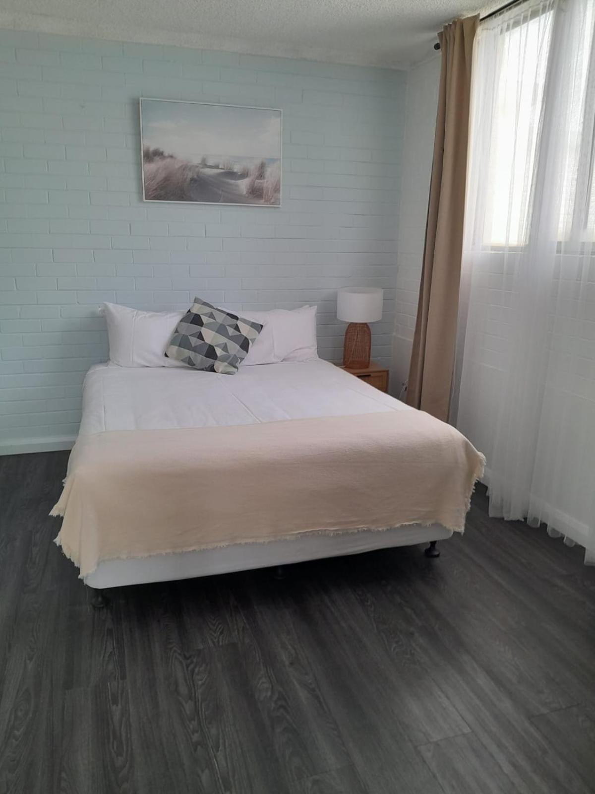 Little Coogee Hostel Sydney